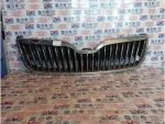 3T0853668B | Skoda Superb Ön Panjur - 1
