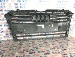 8W0853651AB | Audi A4 Ön Tampon Izgarası - 2