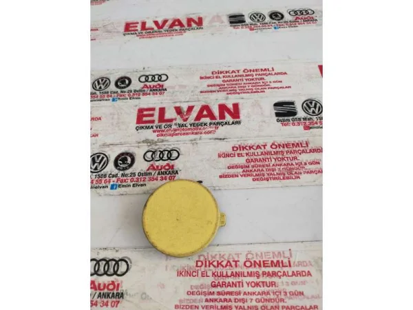 5C5807441A | Arka Tampon Çeki Demiri Kapağı VAG