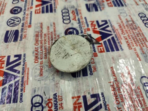 5G0807241 | VW Golf Ön Tampon Çeki Demir Kapağı VAG