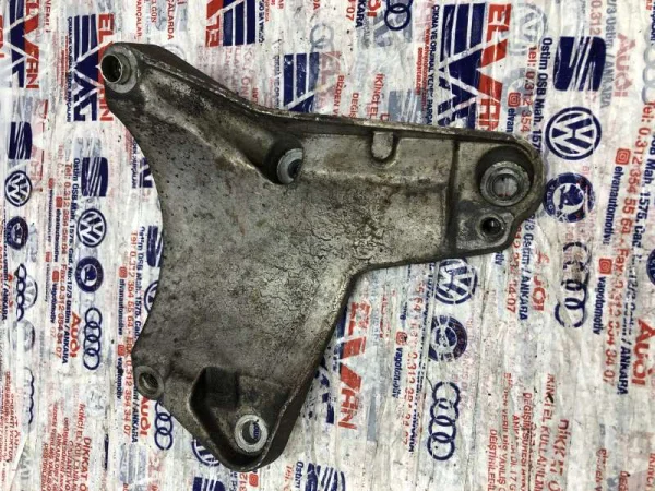 06C260835B | Klima Kompresör Ayağı | Audi A4, A6, A8 VAG
