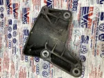 06C260835B | Klima Kompresör Ayağı | Audi A4, A6, A8 - 2