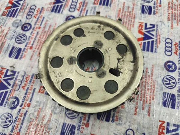 045109239B | Eksantrik Kasnağı | VW Polo - Seat Cordoba, Ibiza - Skoda Fabia VAG