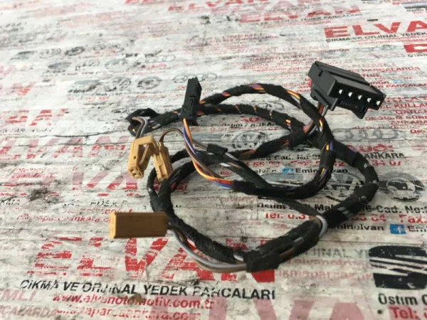 5K0972705 | Arka Stop Soketi | VW Arteon, CC, E-Golf - Audi A3, Q3 - Seat Alhambra VAG