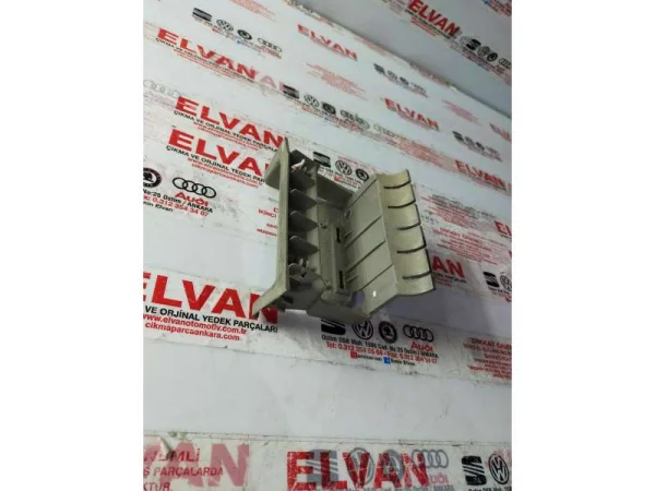6Q1867179N | VW Polo İç Kapı Açma Kolu Çerçevesi VAG
