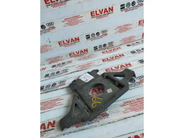 1J0915345C | Akü Üst Sigorta Kutusu Tutucusu | VW Bora, Golf, Jetta - Audi A3 - Seat Leon VAG