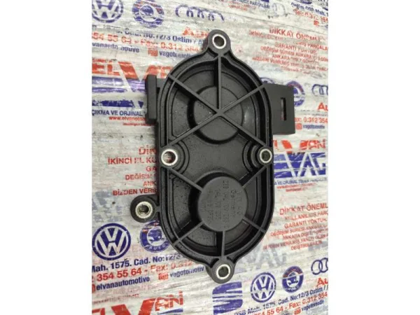 04L109283C | Eksantrik Mili Kapağı | VW Caddy, Golf - Audi A1, A3 - Seat Alhambra, Leon VAG