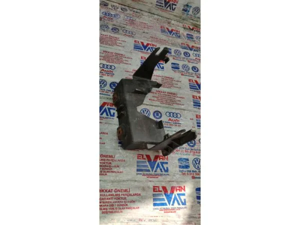 2K0857697A | Torpido Gözü Kapağı | VW Caddy, Touran VAG