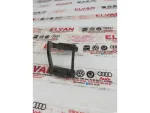 4H0955289B | Audi A8 Far Yıkama Kapağı Braketi - 1