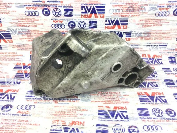 038199207 | Sağ Motor Takozu Braketi VAG