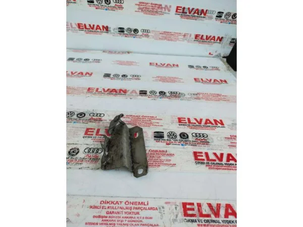 8D0971845N | Kablo Soket Tablası | VW Passat - Audi A4, A6 VAG