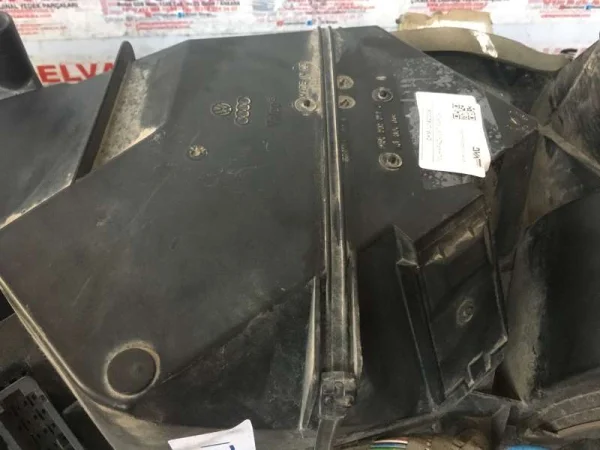 1J1820009 | VW Bora Kalorifer Kazanı VAG