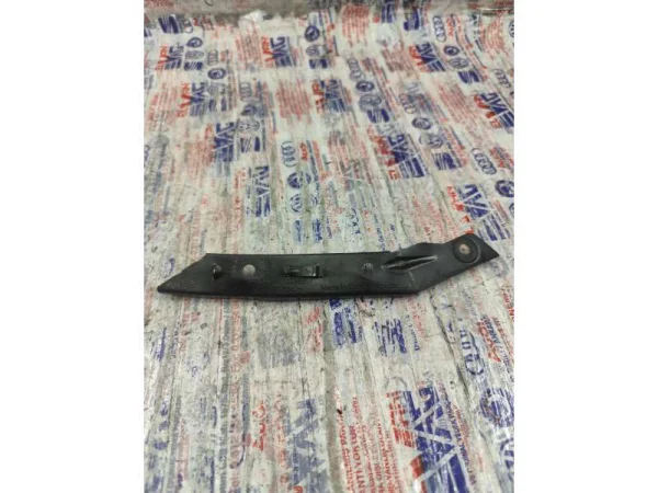 3V0807183 | Skoda Superb Ön Sol Tampon Ayağı VAG