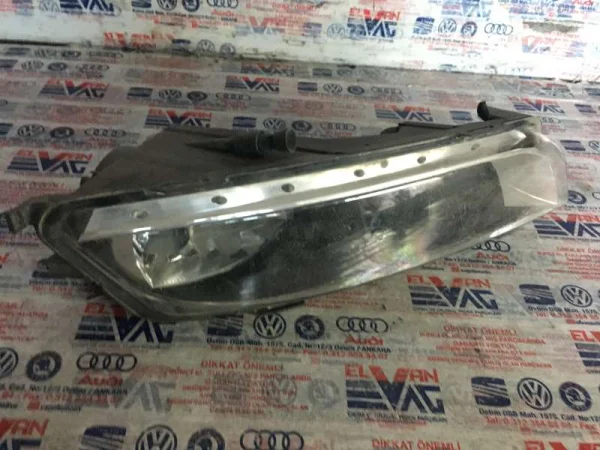 3C8941699 | VW CC Sol Sis Farı VAG