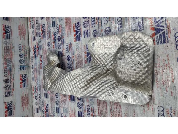 7L0301328F | Şanzıman Isı Kalkanı | VW Touareg - Audi Q7 VAG