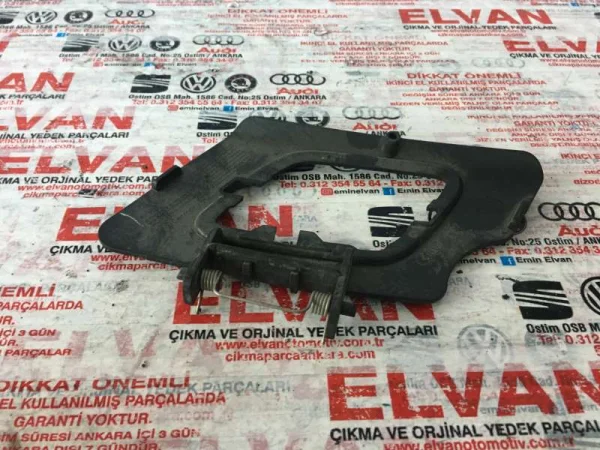 8W6807788 | Arka Tampon Difüzörü VAG