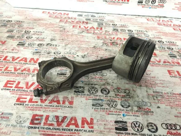 077105401B | Piston Kolu VAG