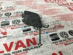 8W6807241 | Audi A5 Ön Tampon Çeki Kapağı - 1