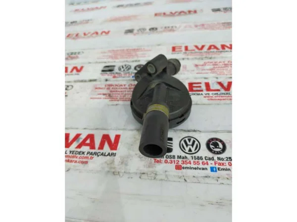 03D103765F | Karter Havalandırma Valfi | VW Polo - Seat Ibiza VAG