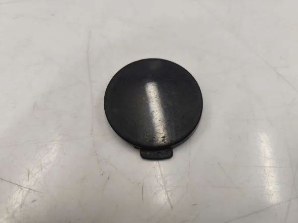 5K0807241E | VW Golf Ön Tampon Çeki Demir Kapağı VAG