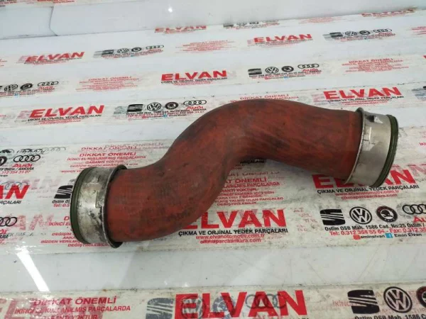 1K0145832P | Turbo İntercooler Hortumu | VW Golf - Seat Leon VAG