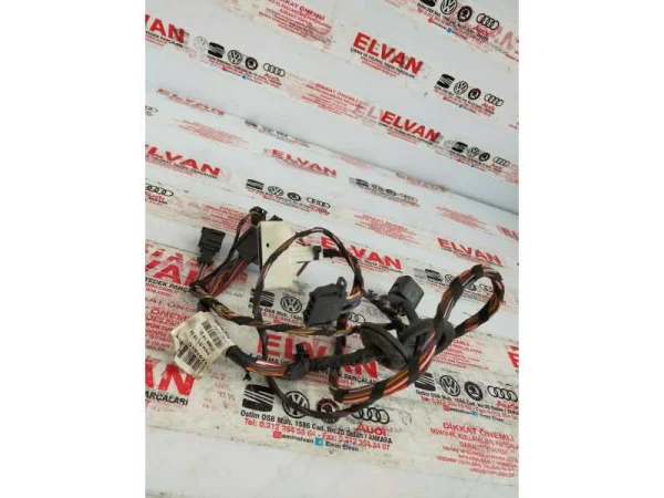 1Z0161C | Sol Arka Kapı Tesisatı VAG