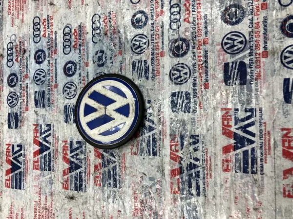 036103940K | Motor Üst Kapağı VAG