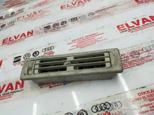 703820963 | Orta Havalandırma Izgarası VAG