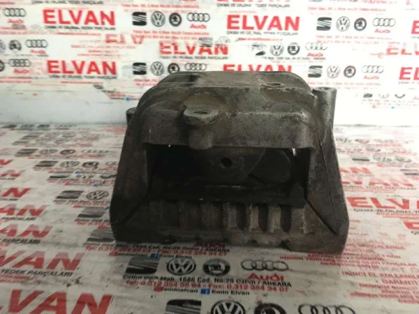 1K0199262BB | Sağ Motor Takozu VAG