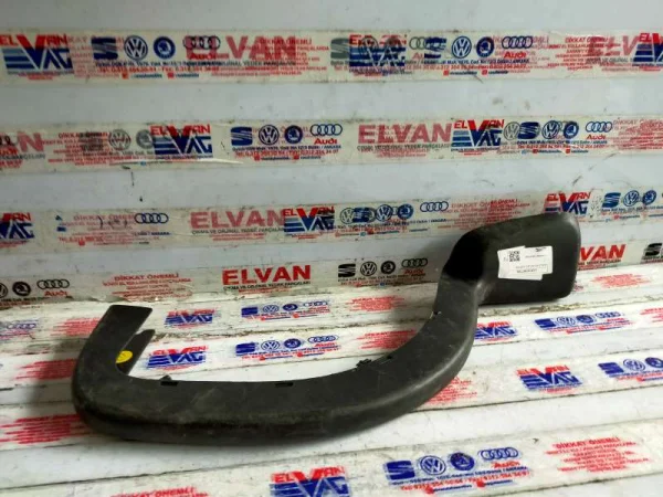 5C6877364 | VW Jetta Sağ Bagaj Menteşe Kapağı VAG