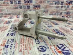 1K1857022D | Sağ Göğüs Demiri Bağlantı Braketi | VW CC, Eos - Seat Alhambra, Altea - Skoda Octavia, Superb - 2
