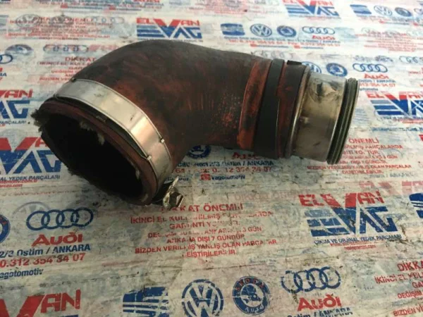 3C0145828M | İntercooler Hortumu VAG