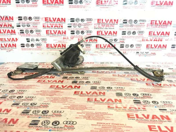 0130821679 | Elektrikli Cam Motoru VAG