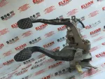 8D1721117E | Pedal Bağlantı Ayağı - 1