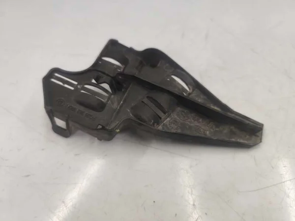 1K1819259 | Kalorifer Hava Giriş Klapesi Braketi | VW Jetta, Passat VAG