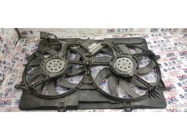 1J0906444 | Fan Motoru Soketi | VW Amarok, Bora - Audi A1, A3 - Seat Alhambra, Altea VAG