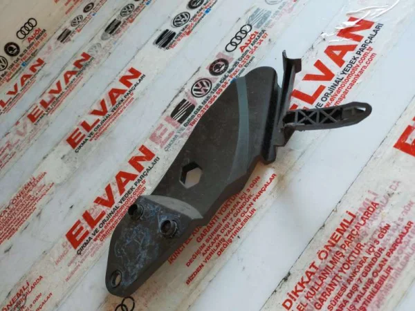 1J4839768A | Arka Kapı Cam Krikosu | VW Golf, Jetta VAG