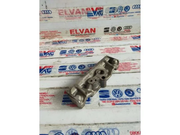 03E103451A | Silindir Kapağı VAG