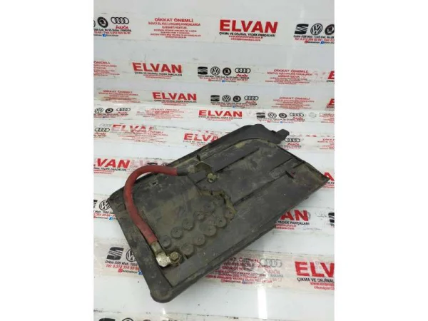 6Q0937550 | VW Polo Sigorta Kutusu VAG