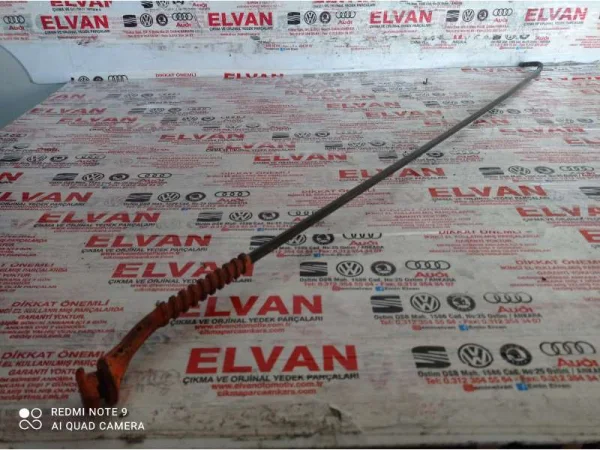 6L1863084BM | Alt Gösterge Paneli Kaplaması VAG