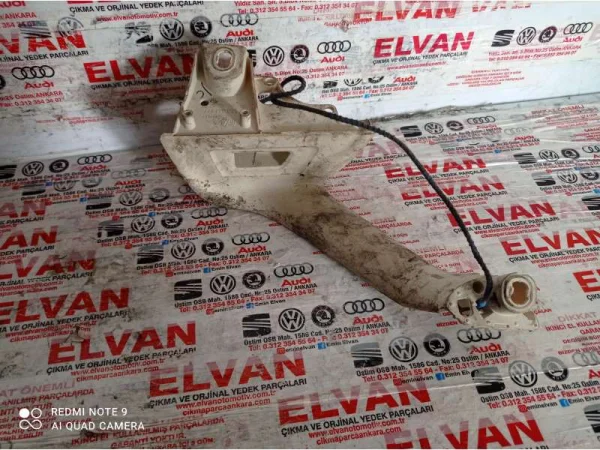 3G0867179C | VW Passat İç Kapı Açma Kolu VAG