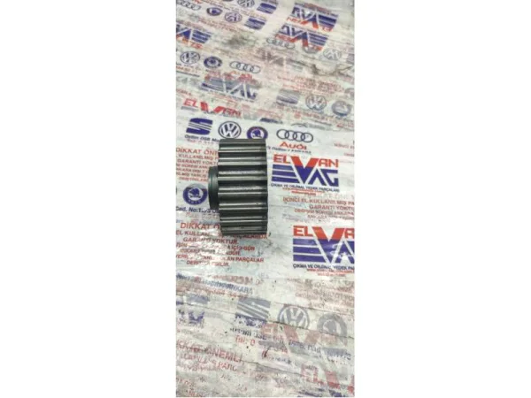 049105263C | Krank Dişlisi | VW Caddy, Golf - Audi 100 Serisi, 80 Serisi - Seat Alhambra, Cordoba VAG