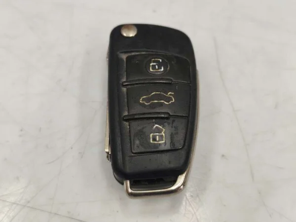 8V0837220E | Audi A3 Anahtar Kumanda VAG