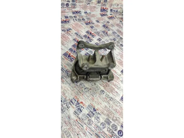 4F0399151 | Şanzıman Takozu VAG
