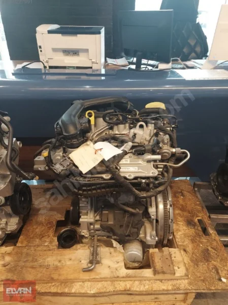 DKR 1.0 TSI Full Dolu Sandık Motor Sıfır Audi