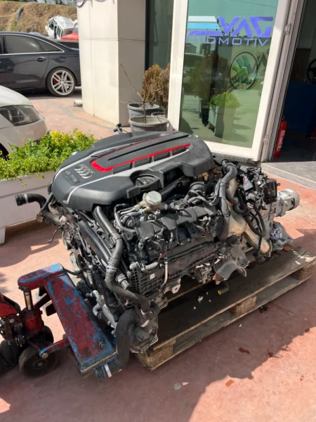 Audi RS6 S7 S8 4.0 TFSI Full Dolu Motor  Audi
