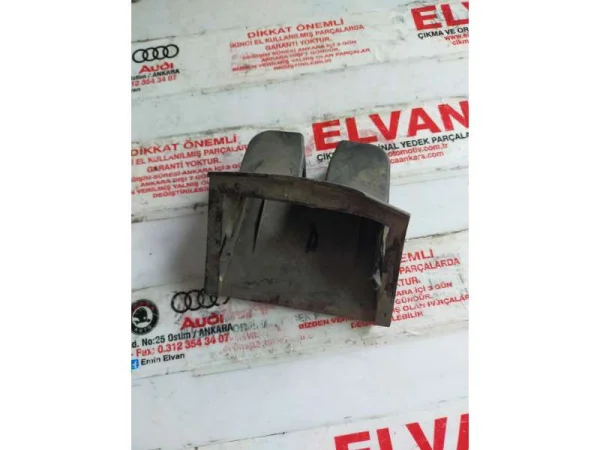 565827520 | Skoda Kodiaq Bagaj Kilidi Kapağı VAG