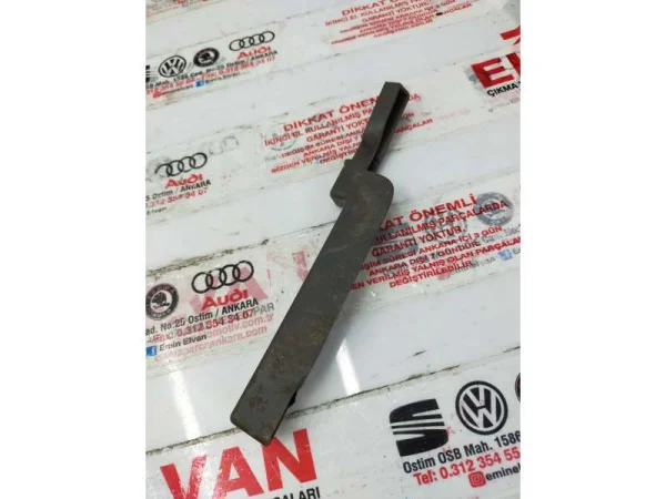 565861343A | Skoda Kodiaq Bagaj Pandizot Klipsi VAG