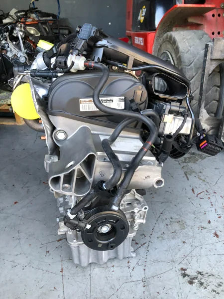 Leon 1.0 TSI DKR Benzinli Sıfır Sandık Motor seat
