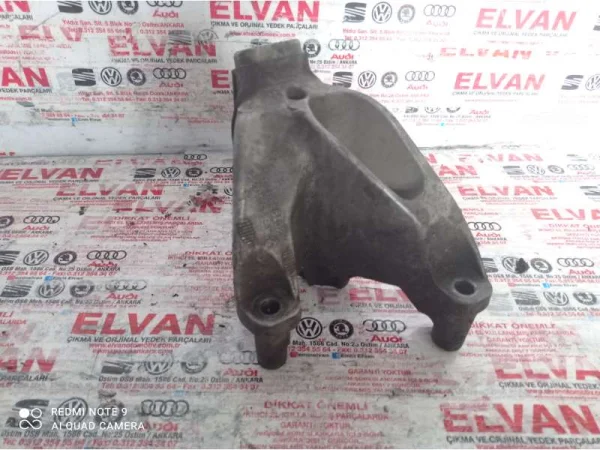 8K0199307B | Sol Motor Takozu Bağlantı Ayağı VAG